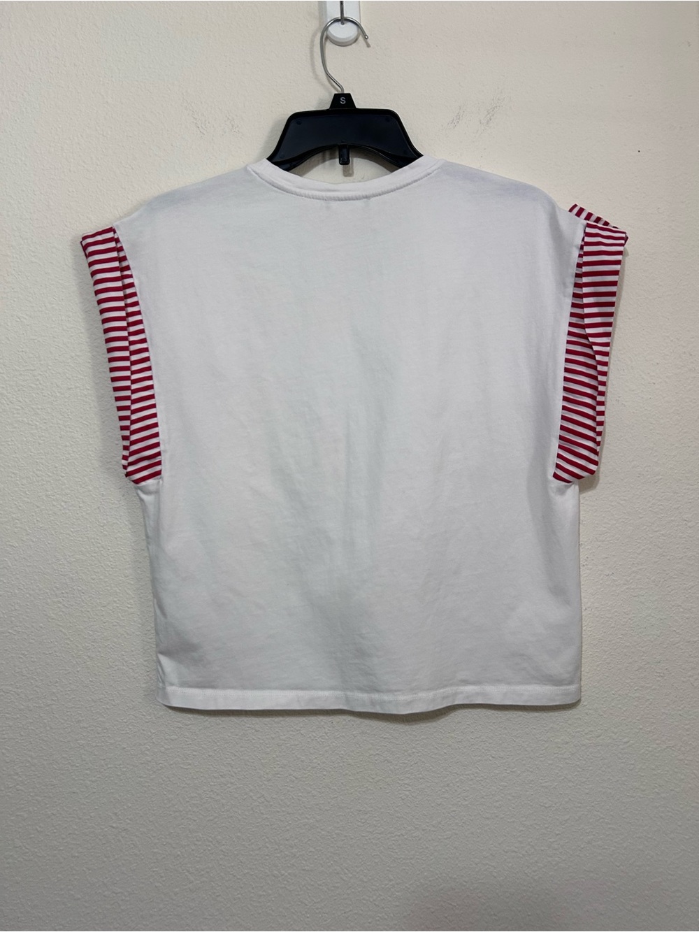 ZARA White Crewneck Tee with Red Striped Cuffed Sleeves Size S - Picture 5 of 8